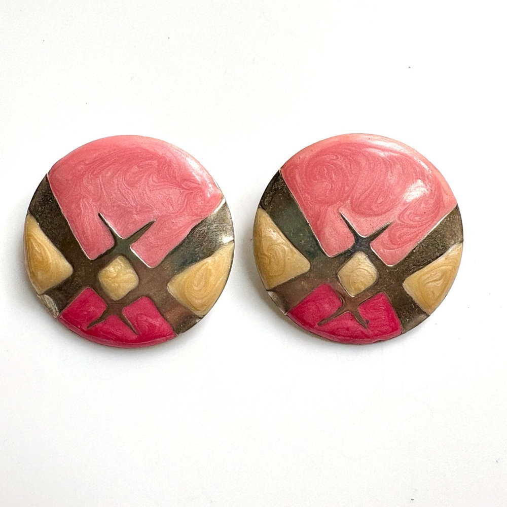 Vintage Pink and Gold Round Earrings